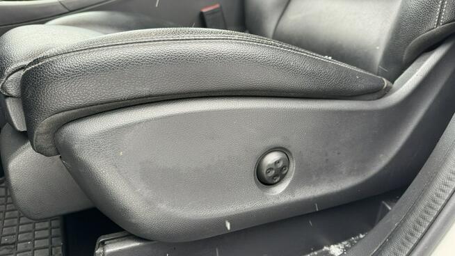 Mercedes B 250 4Matic Aut. Skóra Kamera El.fotele + pamięć Ledy Navi PL Czarny sufit