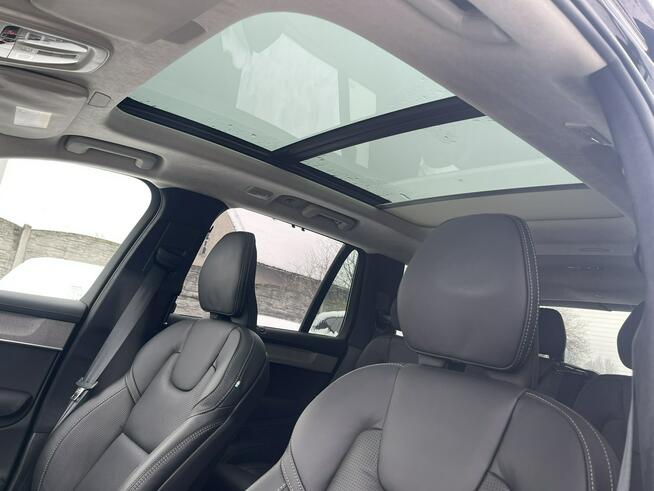 Volvo XC 90 EU T8 AWD 7 OS. Skóra Pamięć Kamery360 Harman HAK