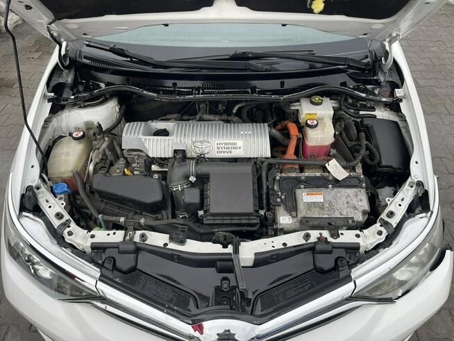 Toyota Auris Hybryda Automat Klimatronik Kamera Podgrzewanie