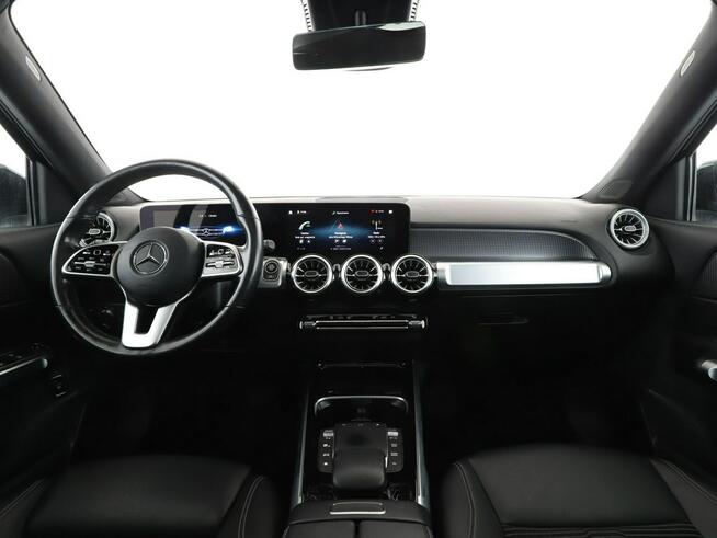 Mercedes GLB automat full LED półskóra panorama navi klima auto grzane fotele kamer