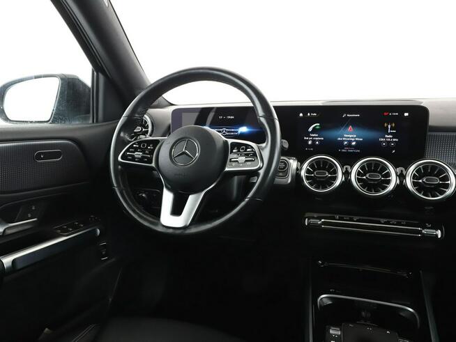 Mercedes GLB automat full LED półskóra panorama navi klima auto grzane fotele kamer