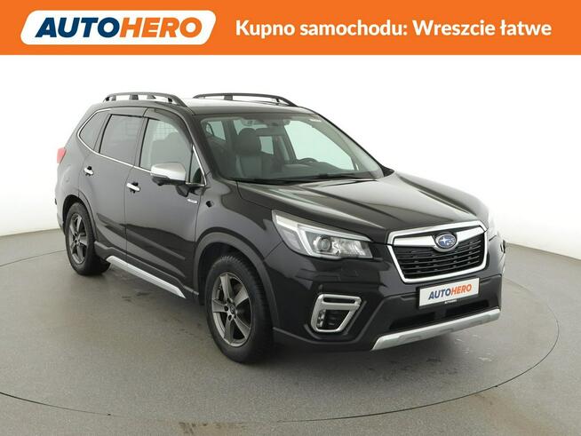Subaru Forester LPG 4x4 automat skóra panorama full LED navi kamera i czujniki parkowa
