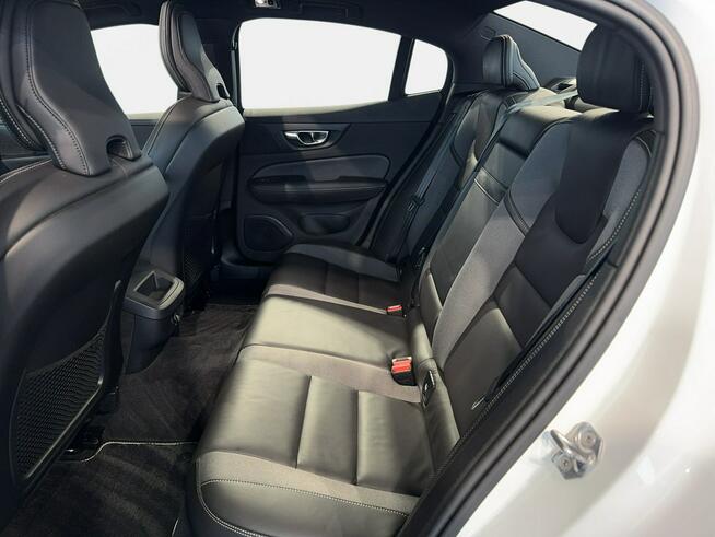 Volvo S60 VAT 23% R-Design 2.0 T6 326KM automat AWD 2020 r., salon PL, I wł.