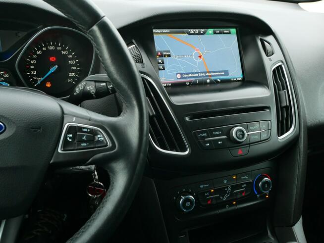 Ford Focus 1.0 E-Bst 100KM Kombi -Navi -Pakiet zima -Nowy rozrząd kpl -GWARANCJA