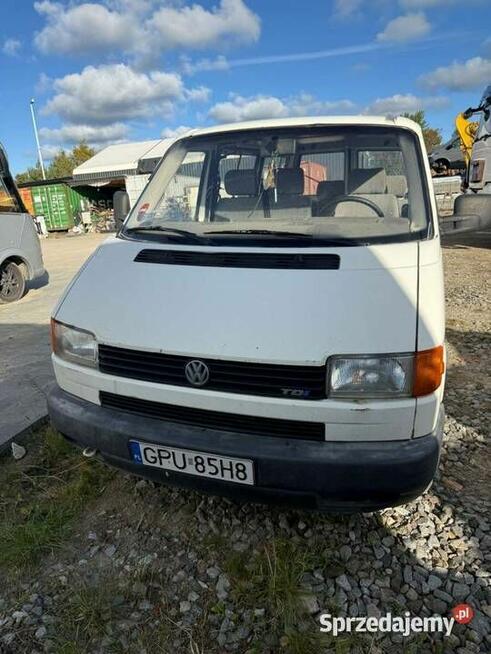 Syndyk sprzeda pojazd - Volkswagen, model Transporter T4 TDI