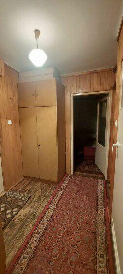 Sprzedam 2 ustawne pokoje z osobną widną kuchnią w centrum