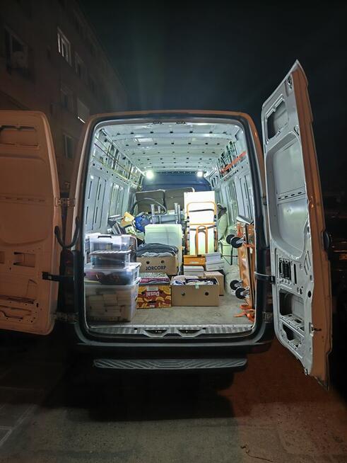 Przeprowadzki, transport, wywóz na gratowisko