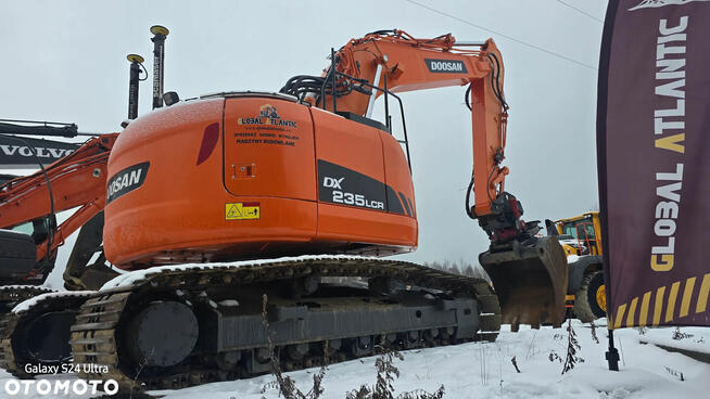 Doosan Dx235