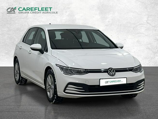 Volkswagen Golf VIII 1.0 eTSI Life DSG Hatchback