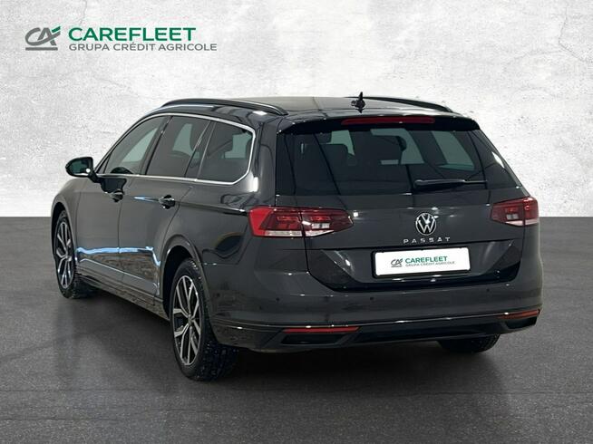 Volkswagen Passat 1.5 TSI EVO Business DSG Kombi