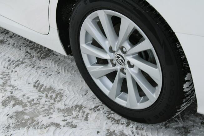 Toyota Camry 2.5 Hybrid e-CTV Comfort F-vat Kamera Gwarancja