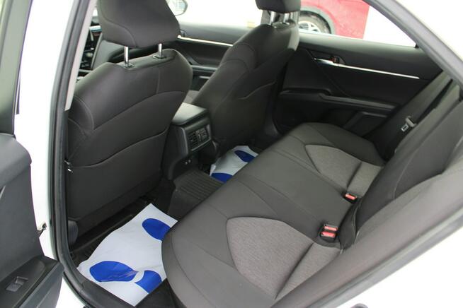 Toyota Camry 2.5 Hybrid e-CTV Comfort F-vat Kamera Gwarancja