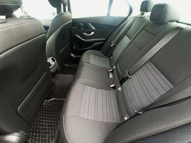 Mercedes C 180 Salon, I właściciel, bezwypadkowy, II kpl kół