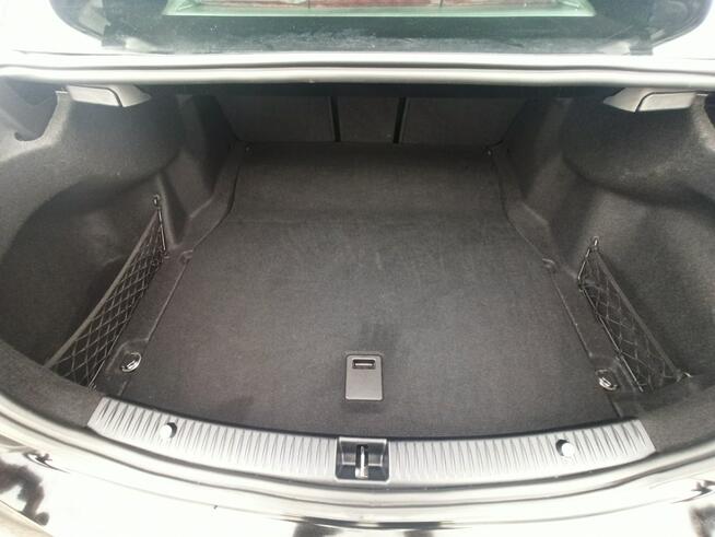 Mercedes C 180 Salon, I właściciel, bezwypadkowy, II kpl kół