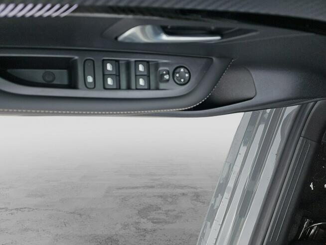 Peugeot 208 Allure HYBRID 145KM