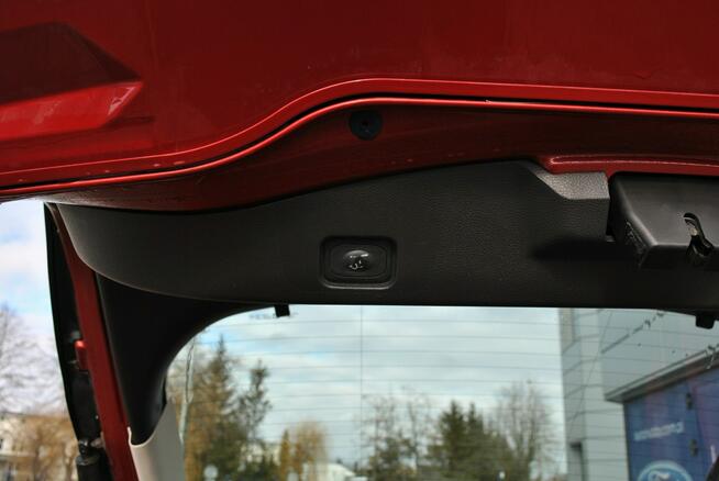 Liftback Titanium 2,0 EcoBlue 150KM A8 ASO Gwarancja Ford Używane