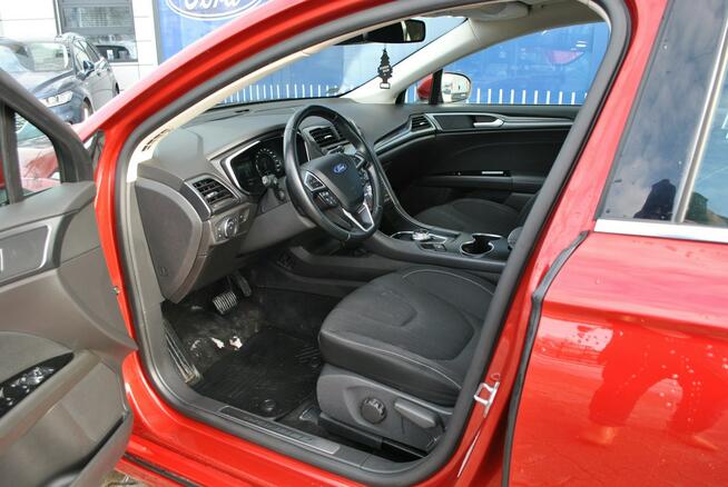 Liftback Titanium 2,0 EcoBlue 150KM A8 ASO Gwarancja Ford Używane