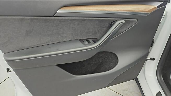 Tesla Y Long Range RWD ! Z Polskiego Salonu ! Faktura VAT !