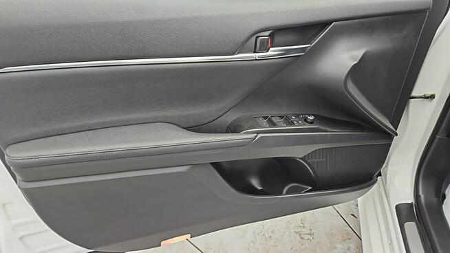 Toyota Camry 2.5 Hybrid Prestige CVT ! Z Polskiego Salonu ! Faktura VAT !