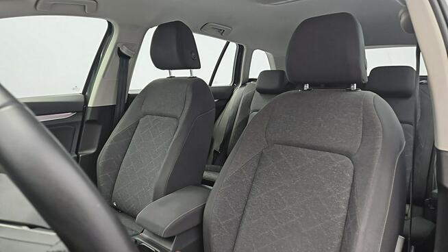 Volkswagen Golf VIII 2.0 TDI Life Variant ! Z Polskiego Salonu ! Faktura VAT !