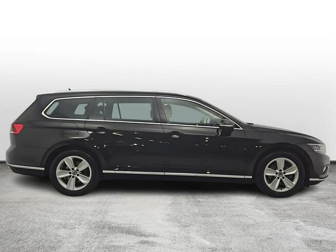 Volkswagen Passat Variant 2.0 TDI EVO Elegance ! Z Polskiego Salonu ! Faktura Vat !