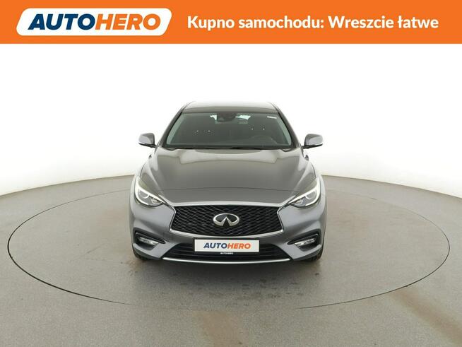 Infiniti Q30 1.5d Tempomat Klimatronik Navi Grzane Fotele Elektryka ParkAssist LED