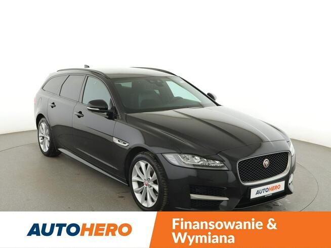 Jaguar XF 20d Automat R-Sport AWD Navi Tempomat GrzaneFotele Meridian Kamera LED