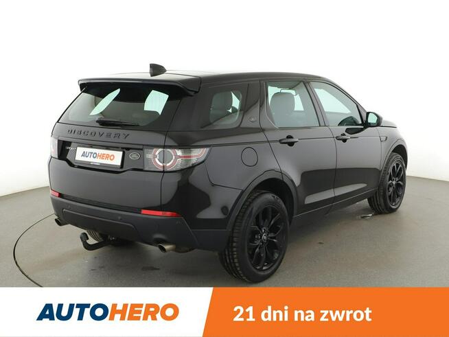 Land Rover Discovery Sport 2.0d Automat HSE AWD Panorama Navi Tempomat Grzana Skóra Xenon Kamera