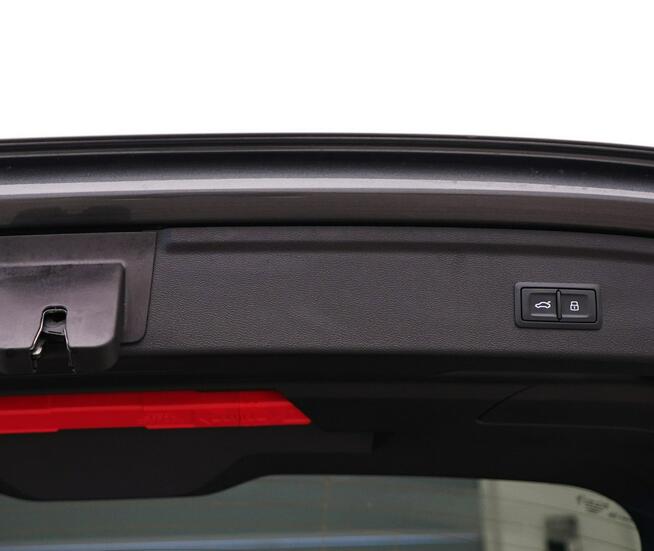 Audi A3 35 TFSI Stronic S-line Matrix Ambient ACC Kamera SalonPL