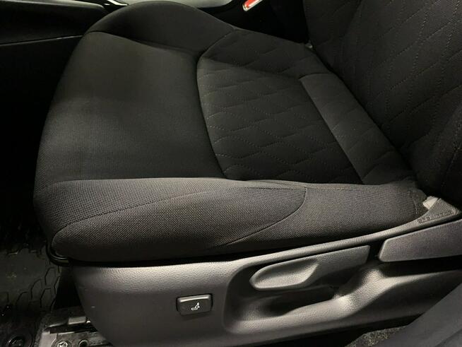 Toyota Corolla Cross VAT 23% Style 2.0 hybrid 197KM e-CVT 2022/2023 r., salon PL, I wł.