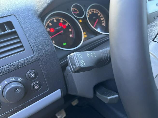 Opel Zafira 1.8 7osób Klima Tempomat el szyby Bez Rdzy Stan BDB Bezwyp Oplacony