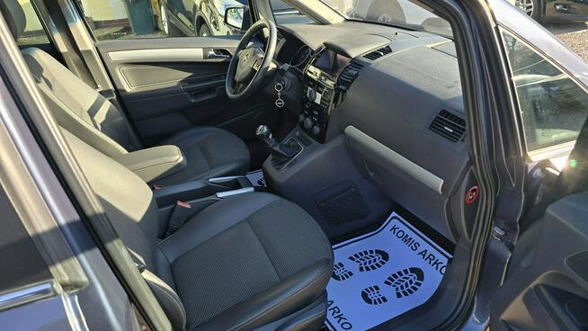 Opel Zafira 7 miejsc, 2x alufelgi, Panorama, serwisowany