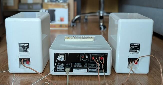 Wieża Onkyo CR-265 + Kolumny D-T25 | Bluetooth, USB, CD