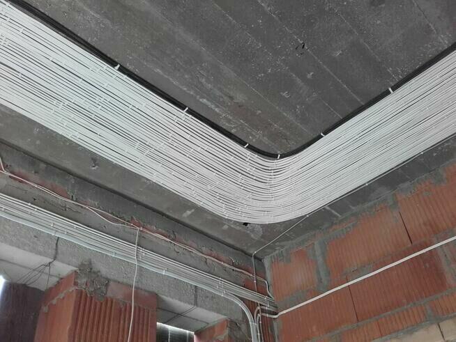 Elektryk Usługi elektryczne Instalacje elektryczne