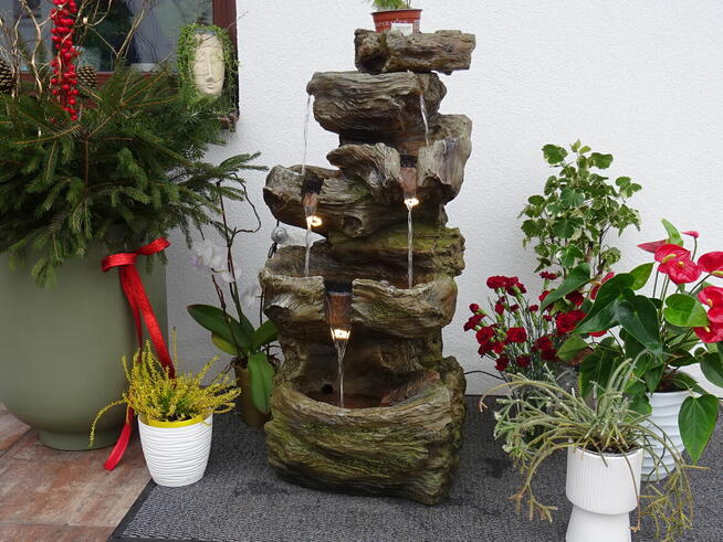 Fontanna Ogrodowa Dekoracyjna Wodny Skalnik wys. 103 cm