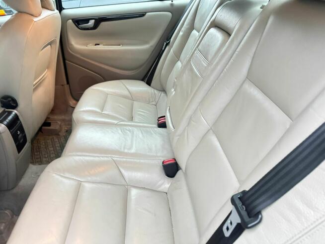 Sprzedam Volvo S60 uszkodzone