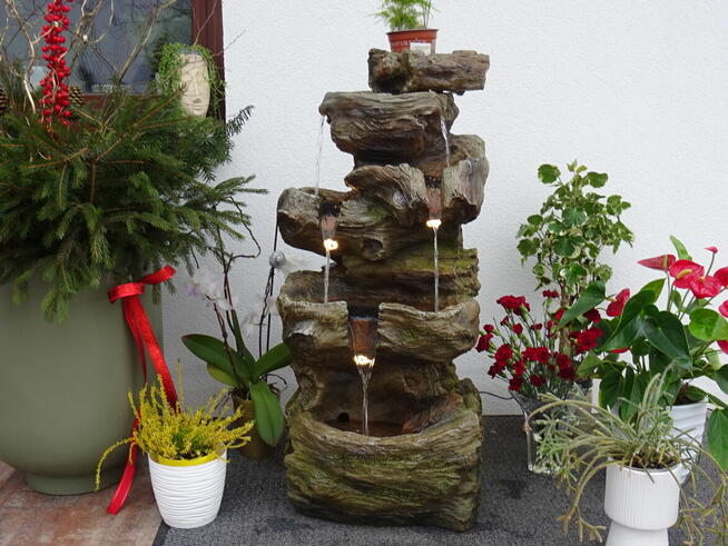 Fontanna Ogrodowa Dekoracyjna Wodny Skalnik wys. 103 cm