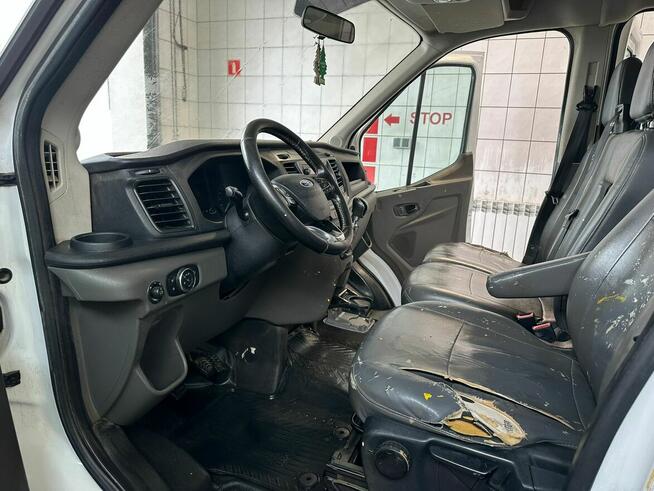 Sprzedam samochód Ford Transit z wywrotką 2.0 diesel z 2019