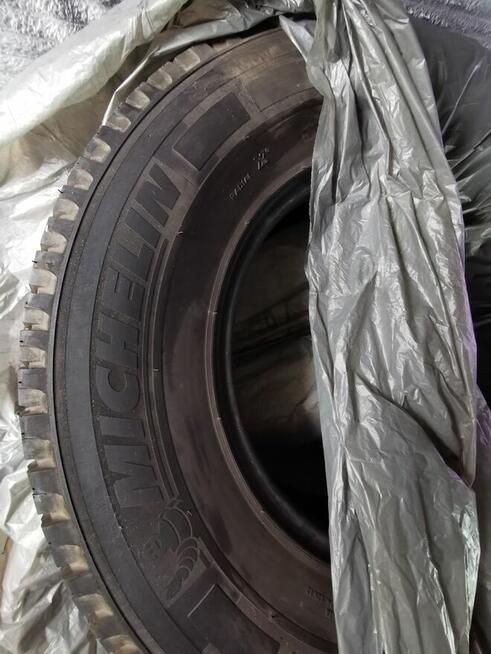 4 x opony Michelin Agilis Camping 225/75r16CP 116 Q