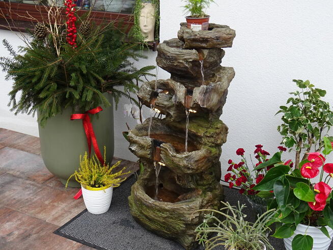 Fontanna Ogrodowa Dekoracyjna Wodny Skalnik wys. 103 cm