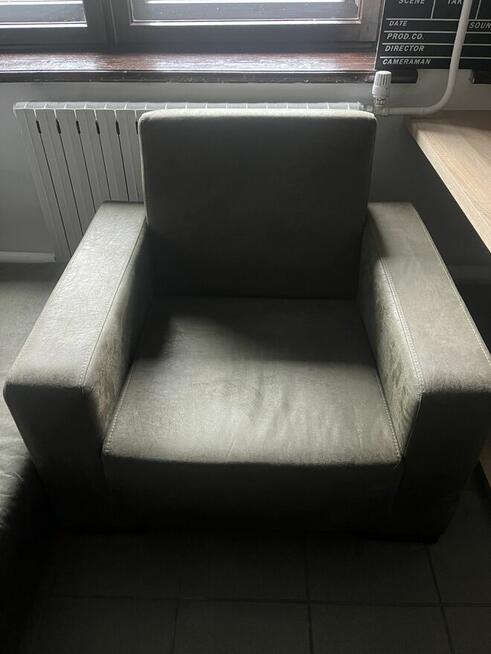 Sprzedam zestaw wypoczynkowy .