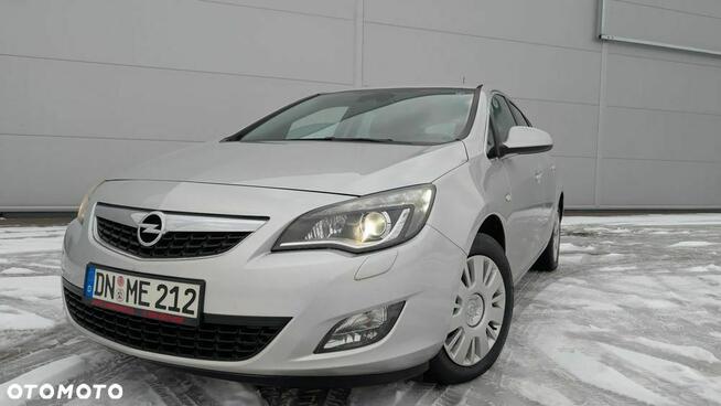 Opel Astra 2.0 CDTI DPF Innovation