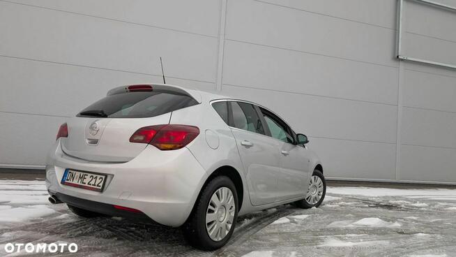Opel Astra 2.0 CDTI DPF Innovation