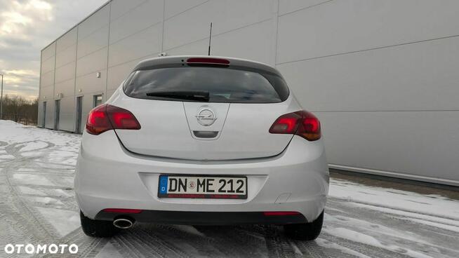 Opel Astra 2.0 CDTI DPF Innovation