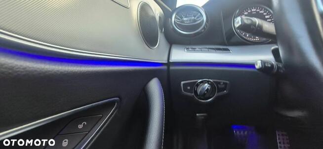 Mercedes-Benz Klasa E 220 d 9G-TRONIC AMG Line