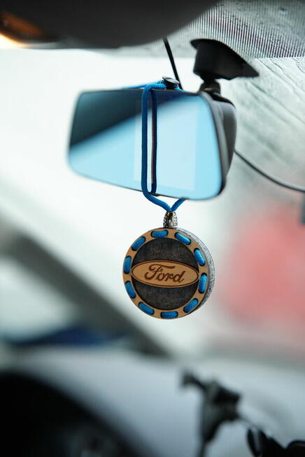 Drewniany Odświeżacz do Samochodu