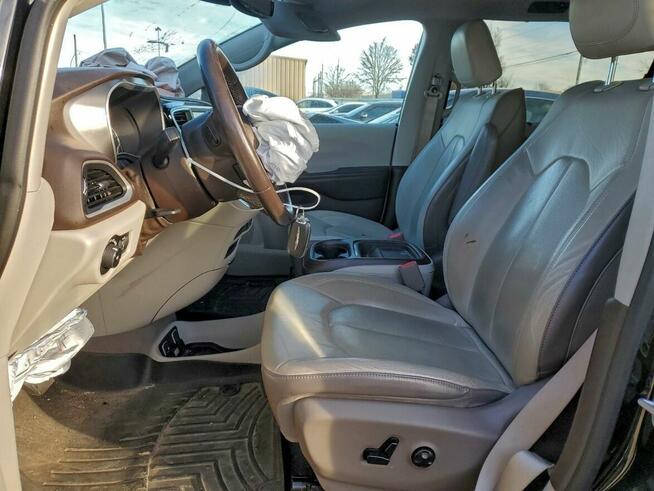 Chrysler pacifica Touring L 3.6 w drodze do pl