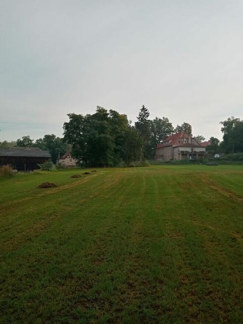 Sprzedam działkę usługowo-budowlaną