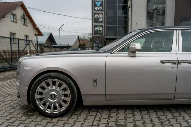 Rolls-Royce Phantom 6.7 V12 TwinTurbo 571KM / BeSpoke / Ikona / Jedyny w PL / Bezwypadkowy