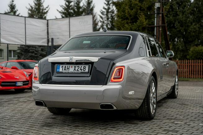 Rolls-Royce Phantom 6.7 V12 TwinTurbo 571KM / BeSpoke / Ikona / Jedyny w PL / Bezwypadkowy
